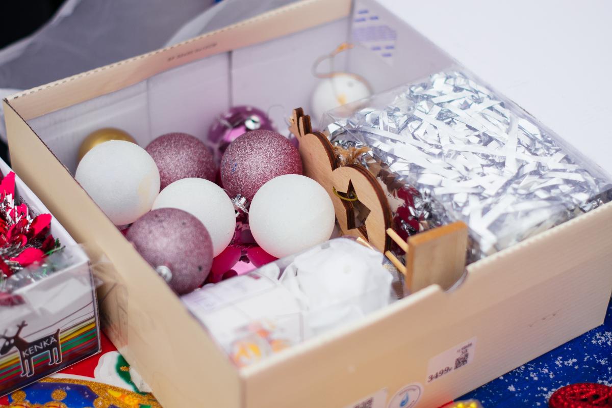 Новогодний шеринг в Санкт-Петербурге: ёлочными украшениями обменяются 6 декабря