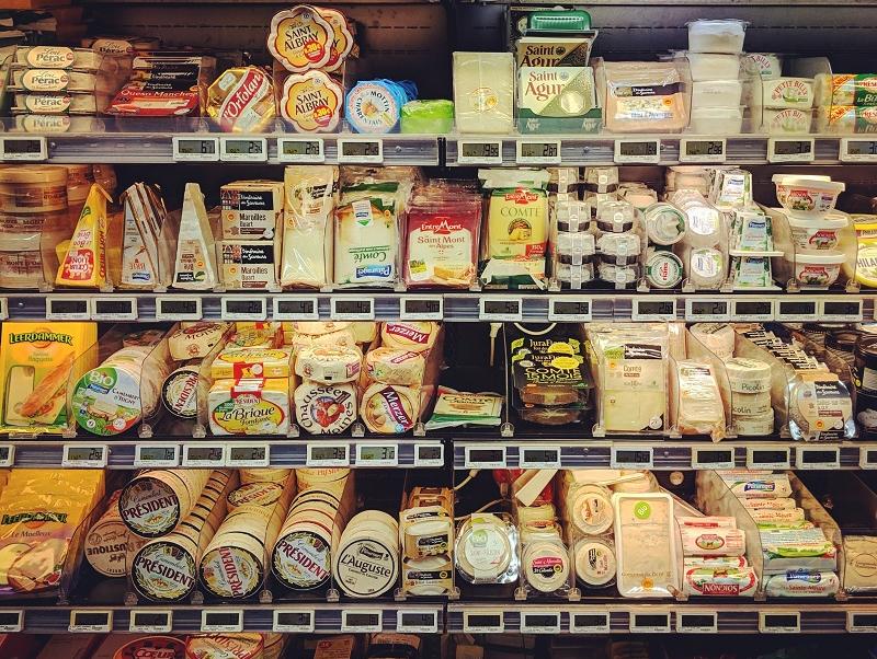 Турция запретила все веганские молочные продукты, которые «производят впечатление сыра»