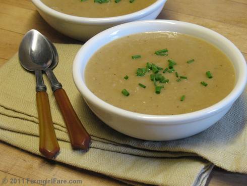 Суп из капусты и лука