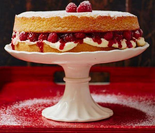 Двойной бисквит королевы Виктории