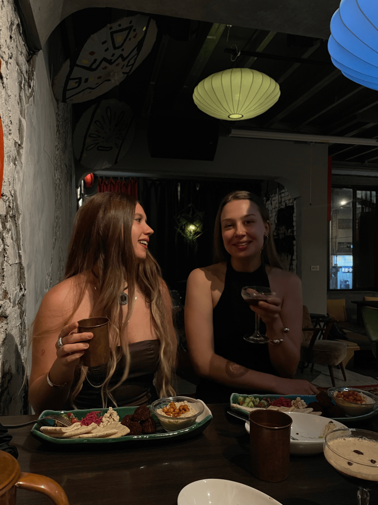 Red Room Rendezvous или обложка.png