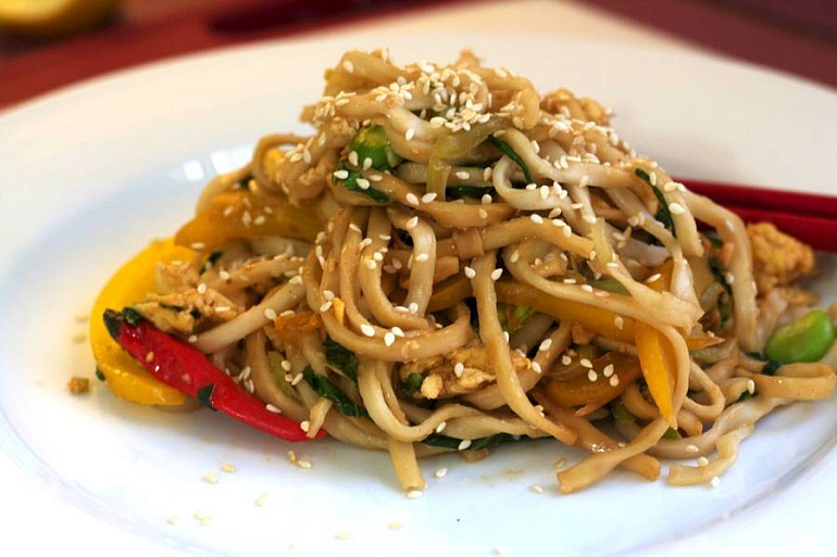 Лапша по-азиатски