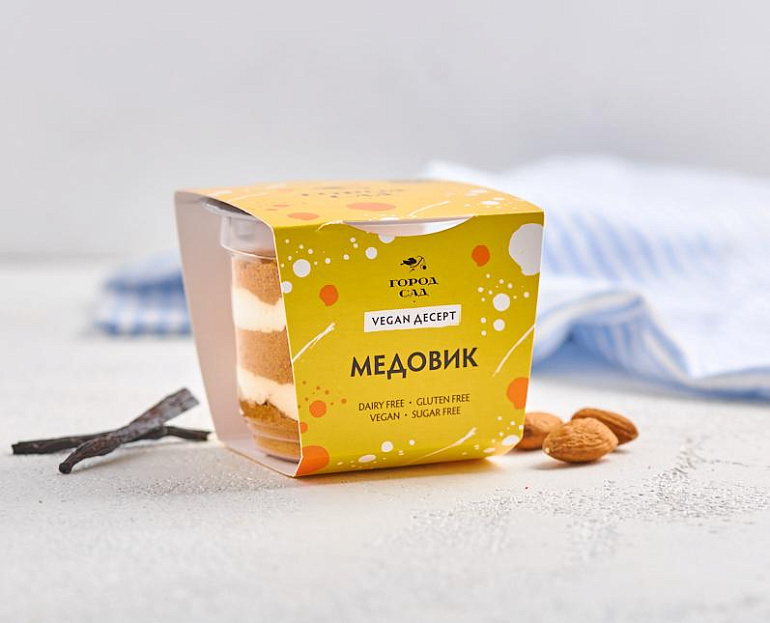 Vegan медовик