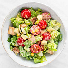 Салат с маринованным тофу