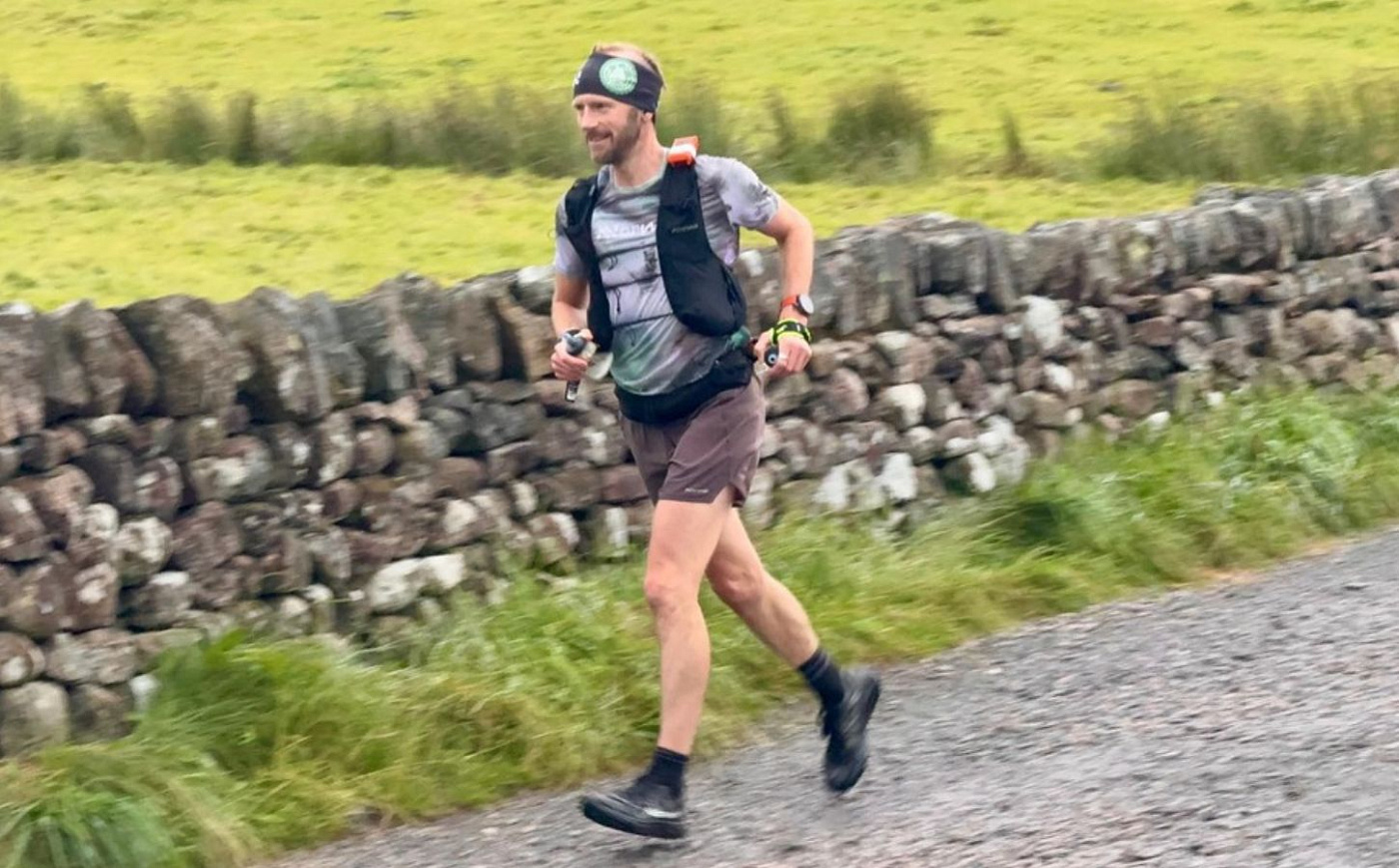 Ультрамарафонец-веган выиграл масштабную гонку Lakeland 100 в Великобритании