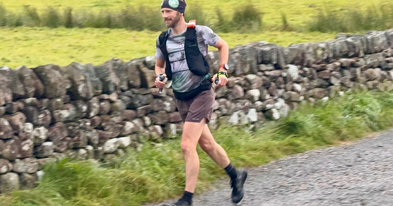 Ультрамарафонец-веган выиграл масштабную гонку Lakeland 100 в Великобритании