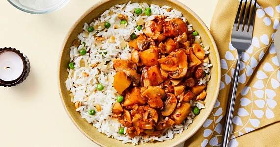 Карри с грибами и картофелем