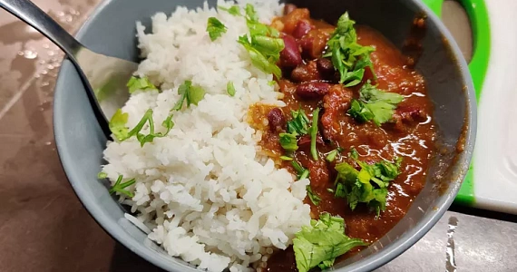 Карри из красной фасоли