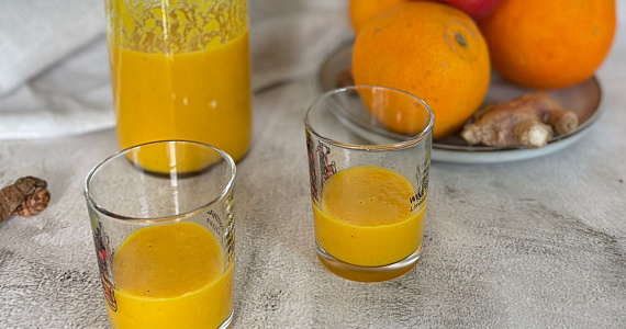 Безалкогольные шоты с куркумой и имбирем
