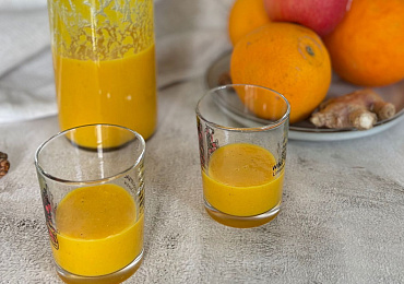 Безалкогольные шоты с куркумой и имбирем