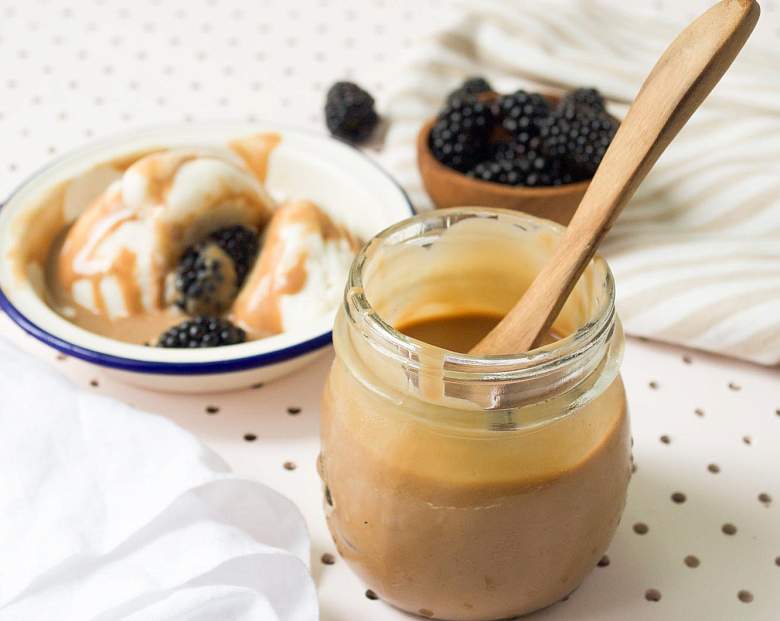 Кокосово-карамельный соус