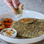 Паратха со шпинатом (лепёшки со шпинатом)