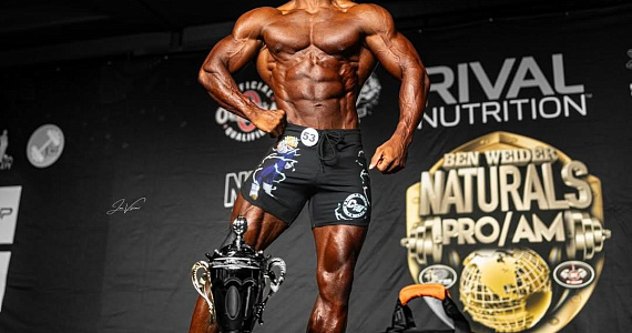 Веган-бодибилдер Торре Вашингтон в 51 год прошёл квалификацию на Olympia